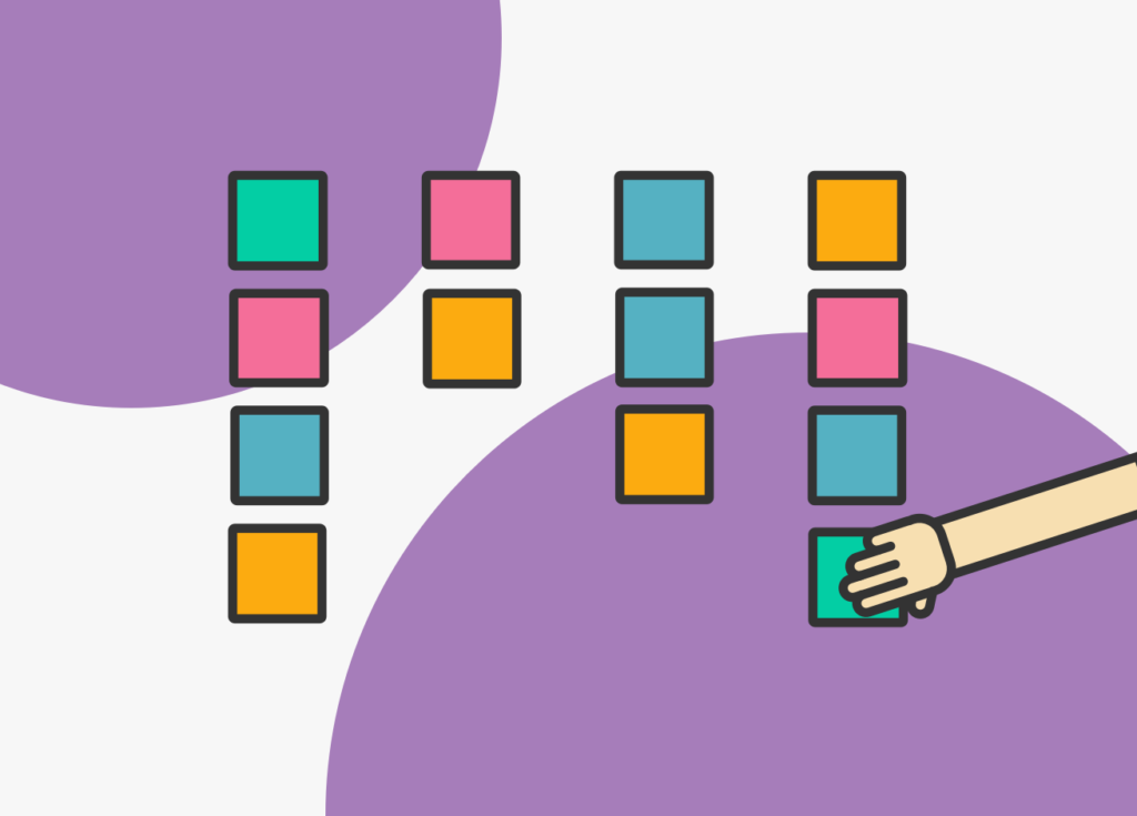 Una mano y cuadritos de colores, representan el ejercicio del card sorting